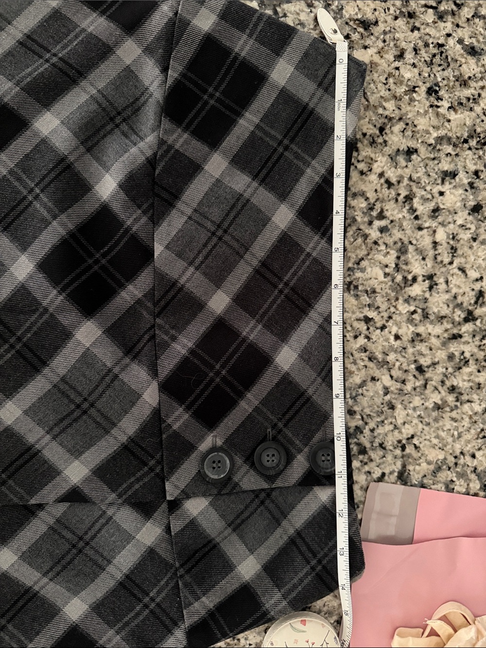 East 5th Plaid A-Line Skirt Size 6 Gray Black Side Button - Picture 6 of 7